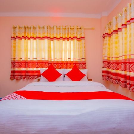 Oyo 589 Hotel Trimurti Katmandu Dış mekan fotoğraf