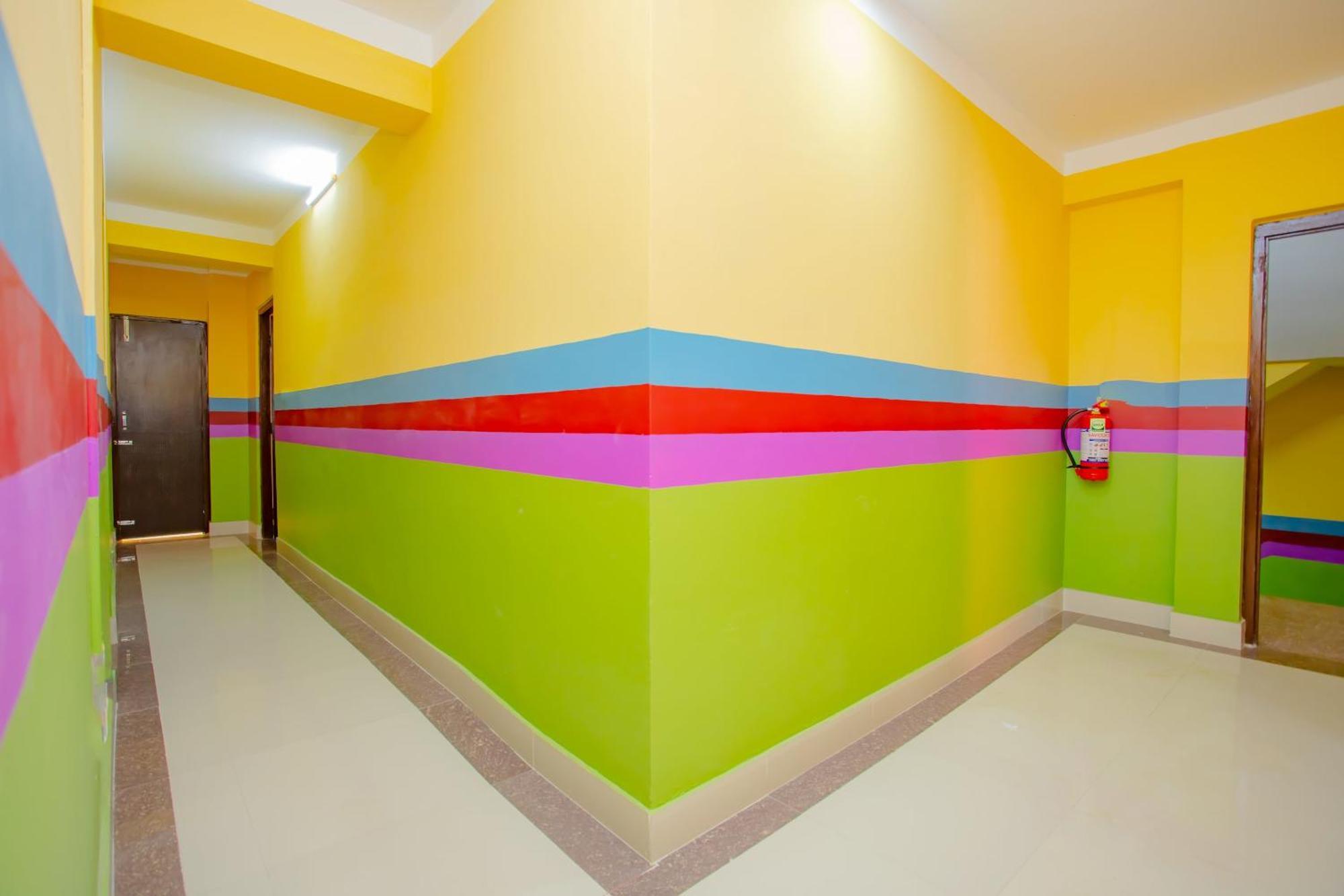 Oyo 589 Hotel Trimurti Katmandu Dış mekan fotoğraf