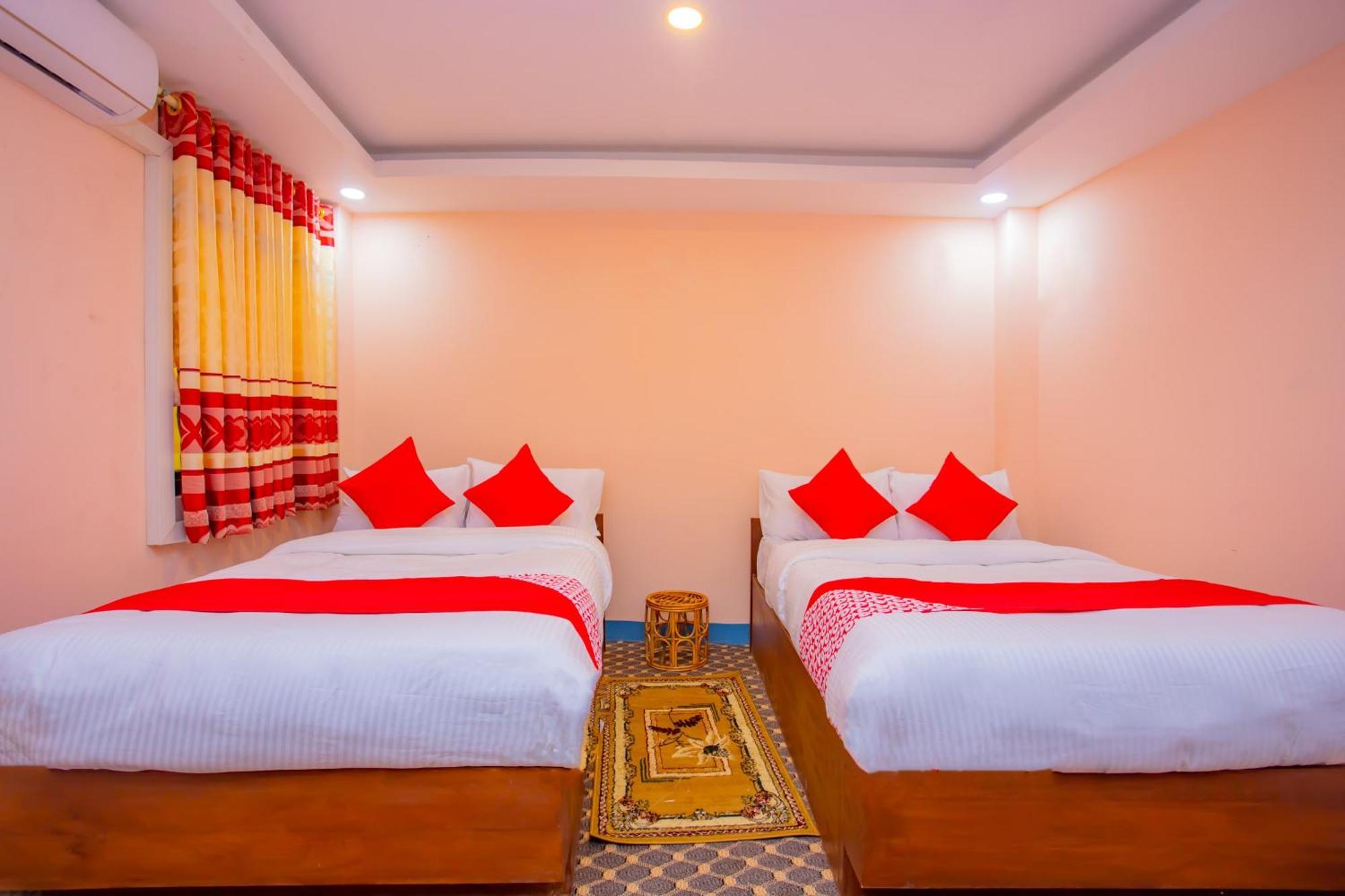 Oyo 589 Hotel Trimurti Katmandu Dış mekan fotoğraf
