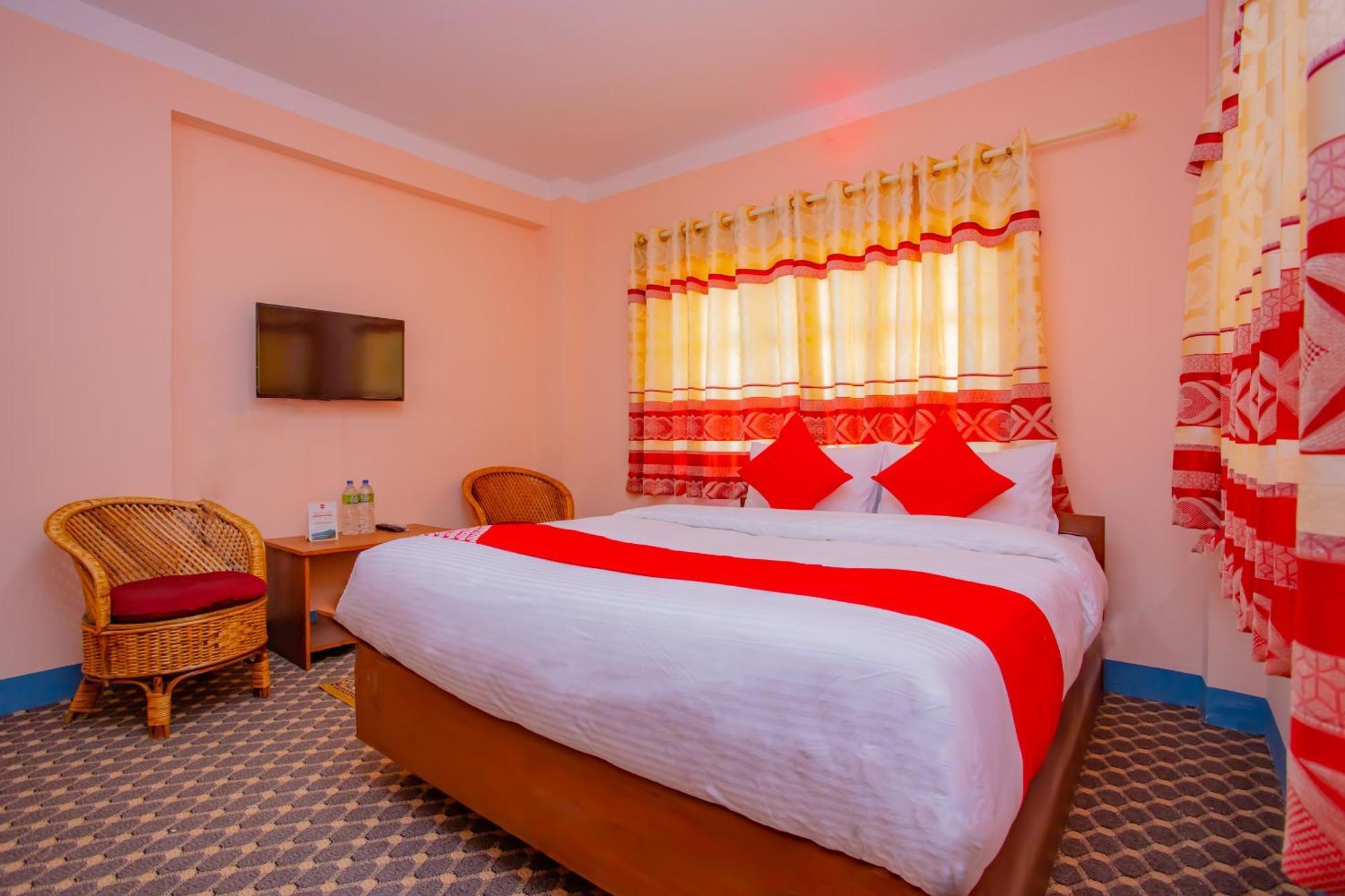 Oyo 589 Hotel Trimurti Katmandu Dış mekan fotoğraf