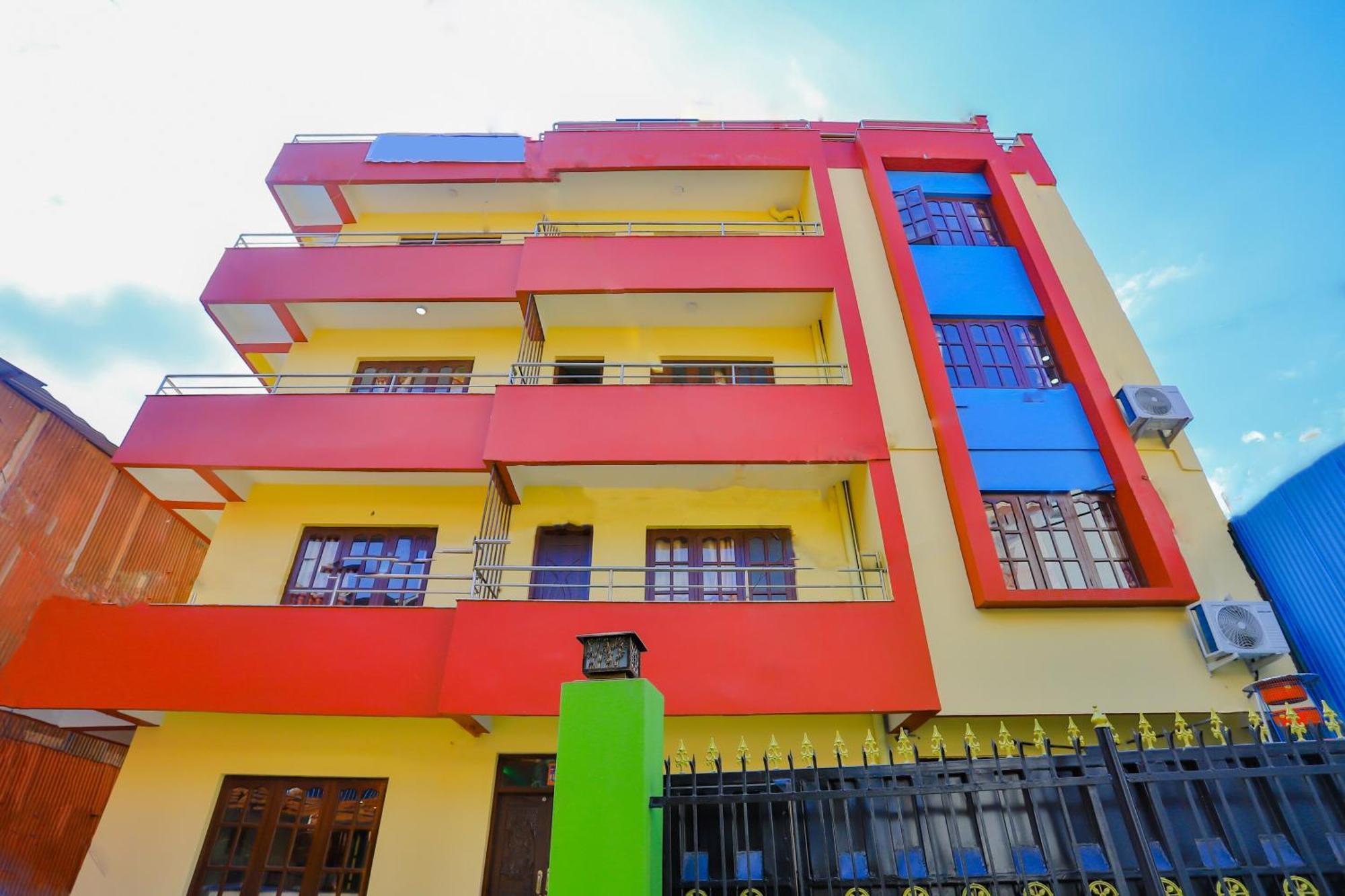 Oyo 589 Hotel Trimurti Katmandu Dış mekan fotoğraf