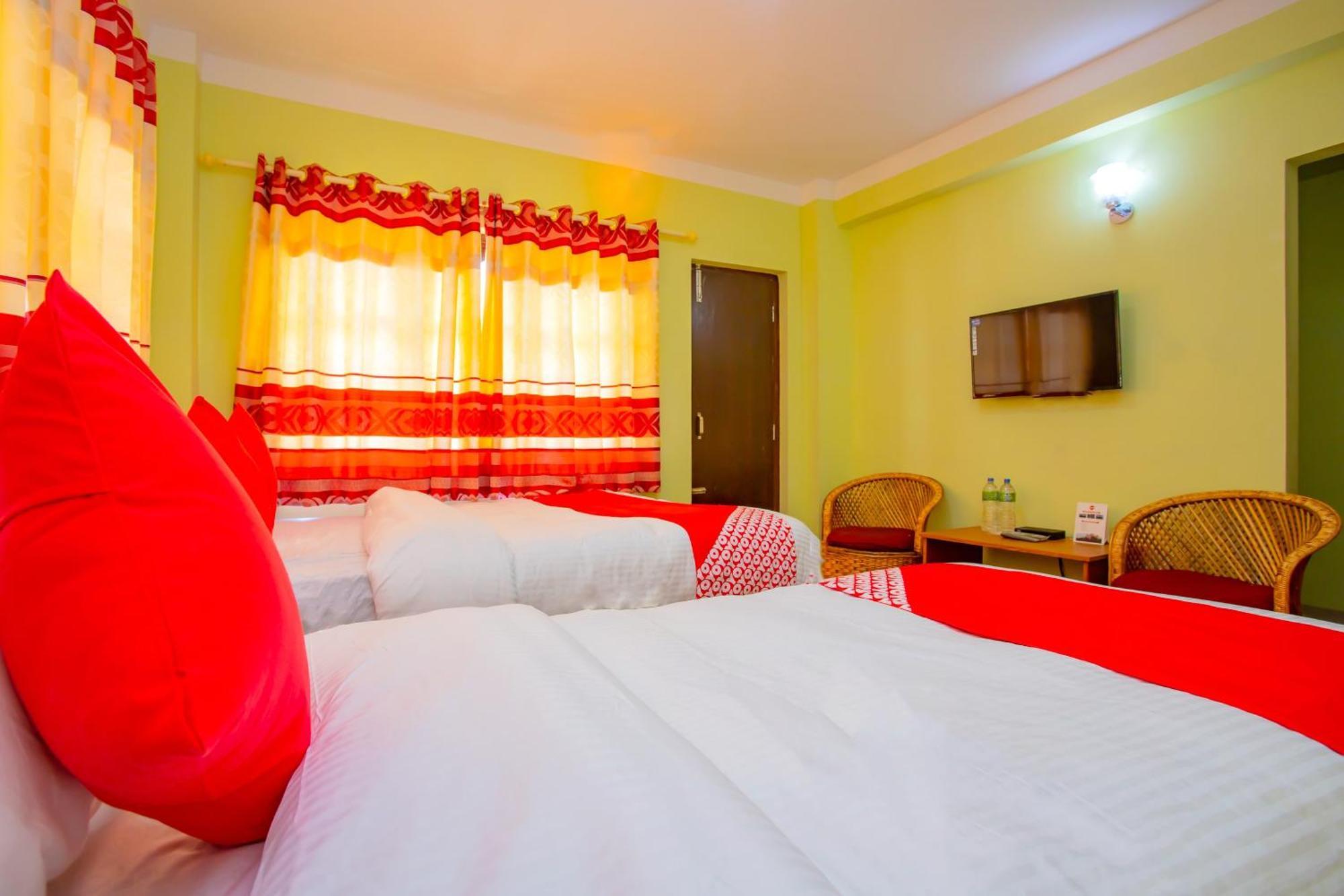 Oyo 589 Hotel Trimurti Katmandu Dış mekan fotoğraf