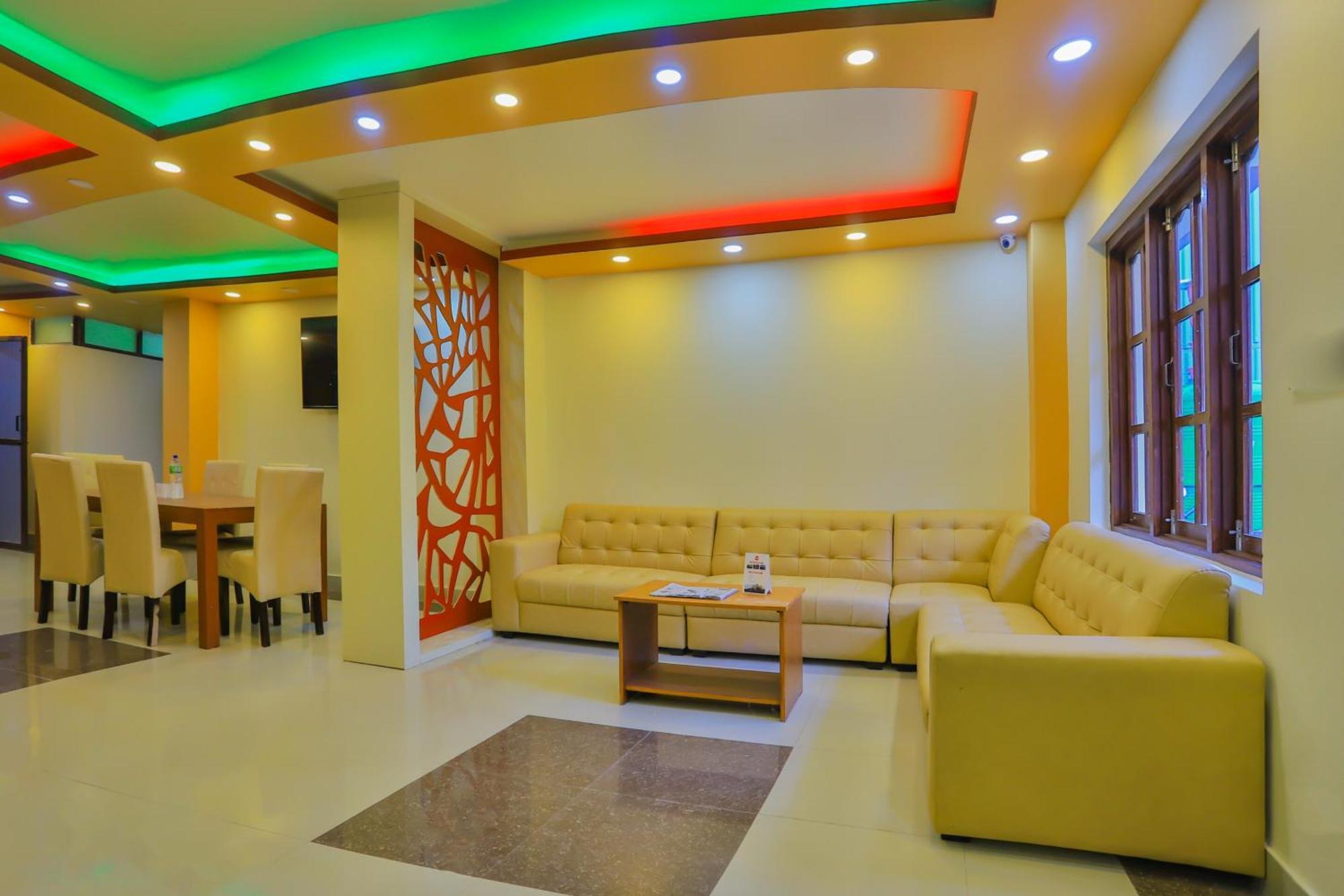 Oyo 589 Hotel Trimurti Katmandu Dış mekan fotoğraf